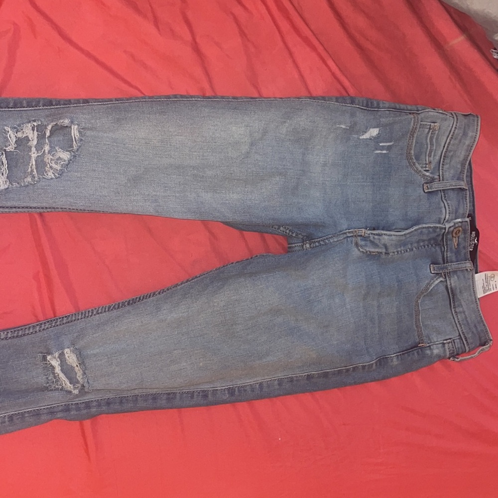 Hollister women’s skinny jeans